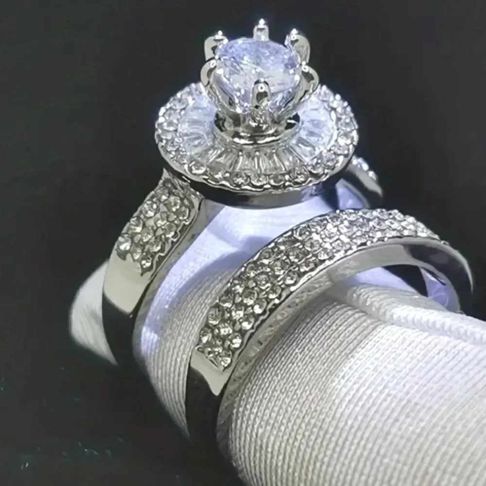 Luxury diamond Wedding ring set sz 10